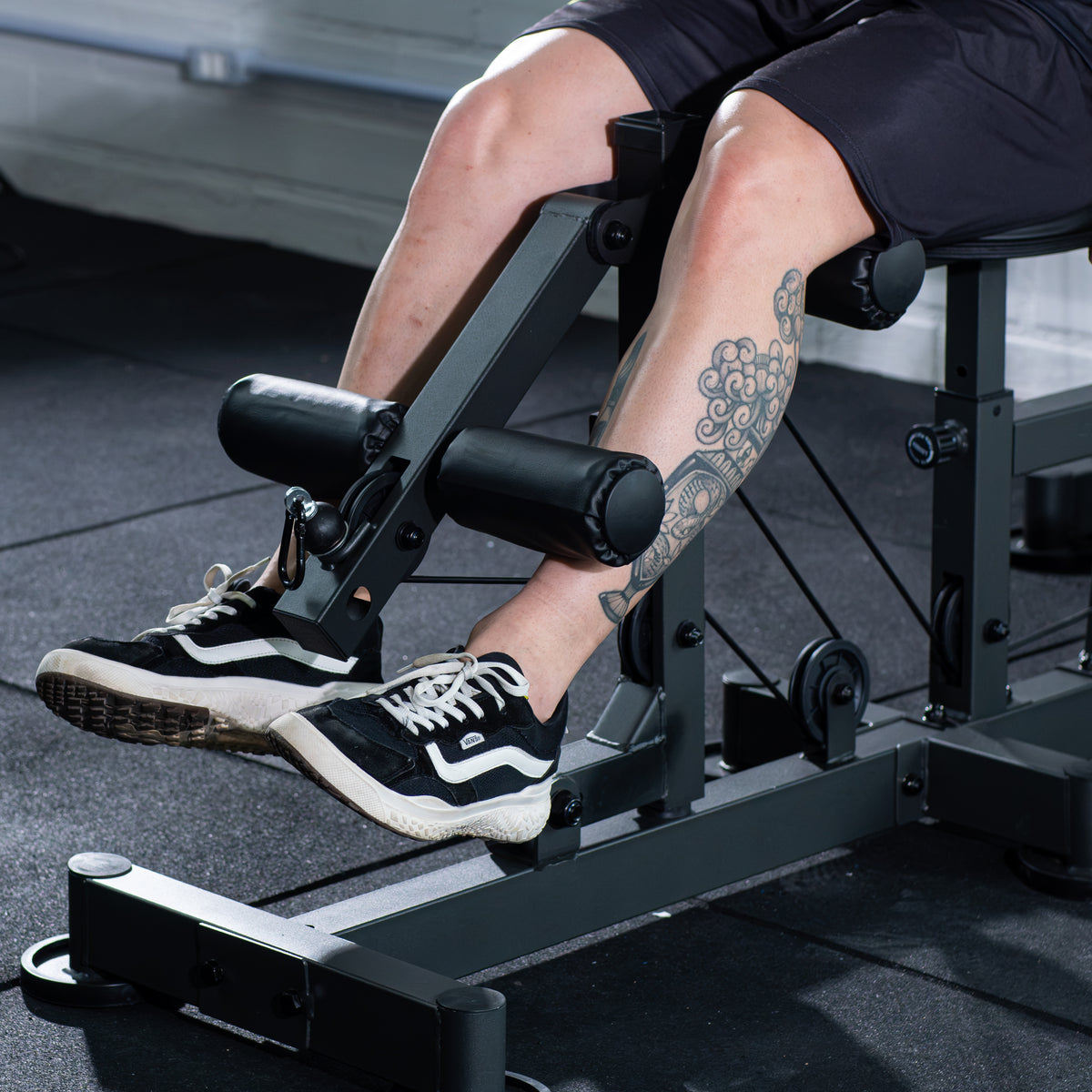 Estação de Musculação 85kg 20 em 1 Vektor Leg Trainer com Leg Press