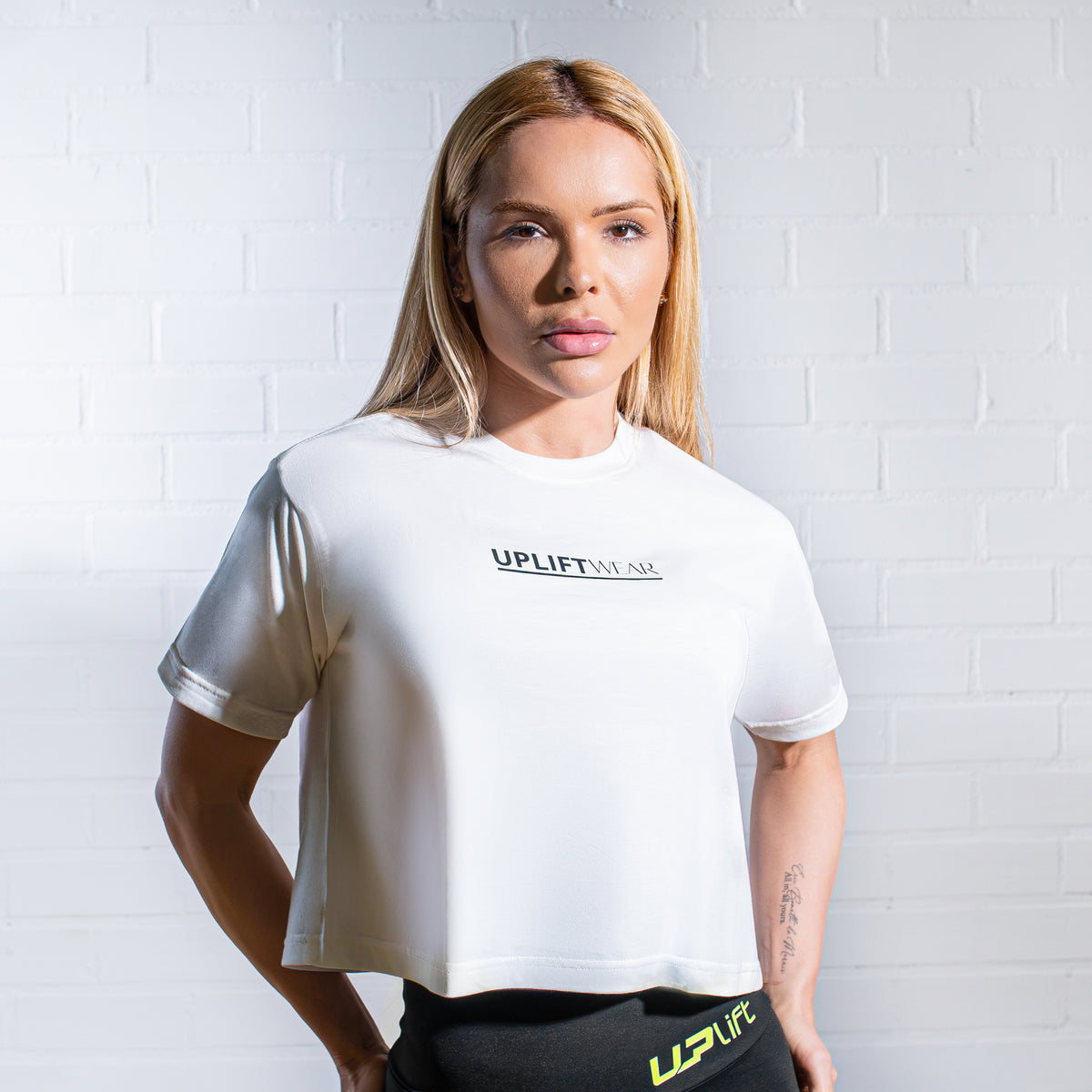 Cropped Brand Feminino Branco | UPLIFT