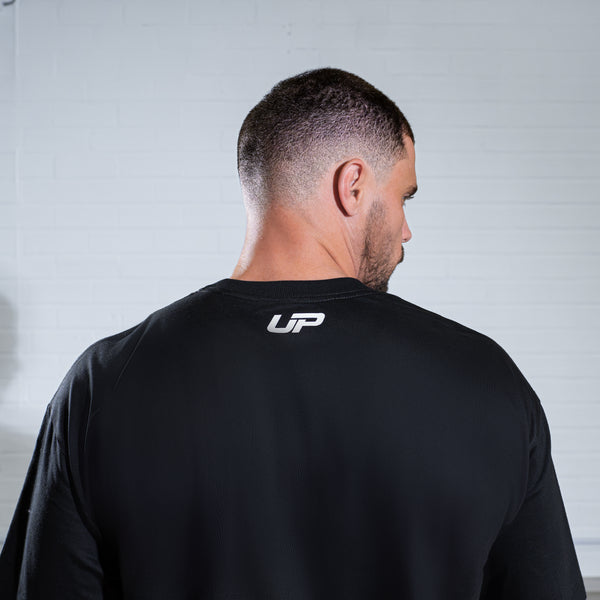 Camiseta Oversized Brand Masculina Preta | UPLIFT
