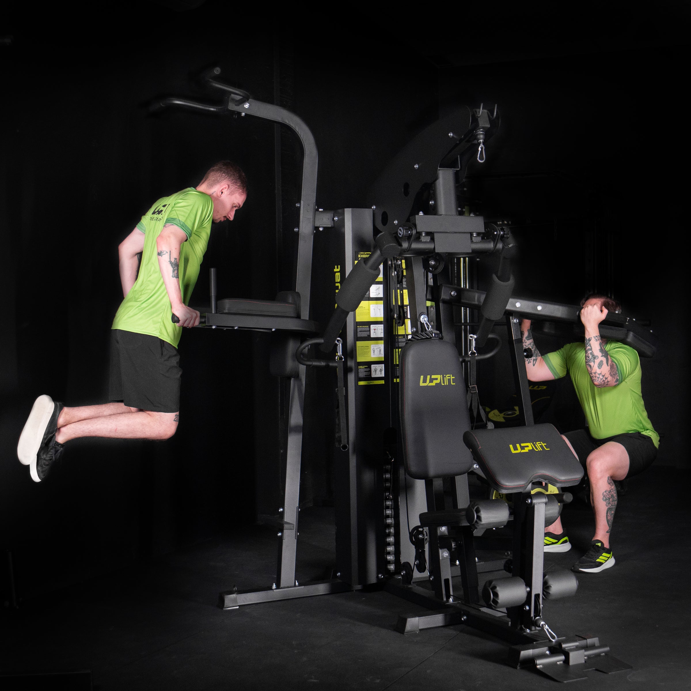 Estação de Musculação 85kg 25 em 1 Vektor Trio V-Squat UPLIFT